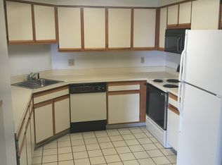 388 Ocean Ave, Revere, MA 02151