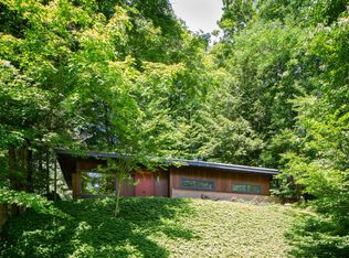 234 Lee Rd, Lenox, MA 01240