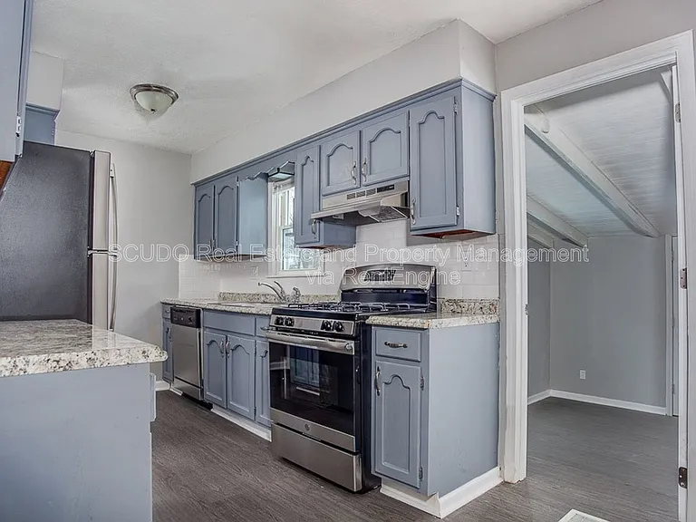 1324 N Osage St — Photo 4