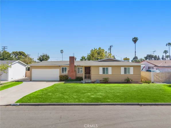 2574 W Heffron Dr, Anaheim, CA 92804
