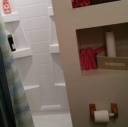 2nd image of 2809 Spruceway Dr