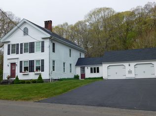 99 Horse Pond Rd, Madison, CT 06443