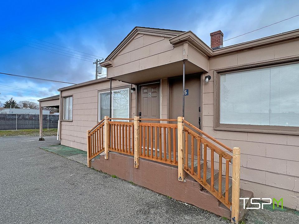 1st image of 8420 S Tacoma Way #5