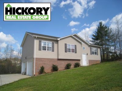 5864 Sparrow Dr, Granite Falls, NC, 28630