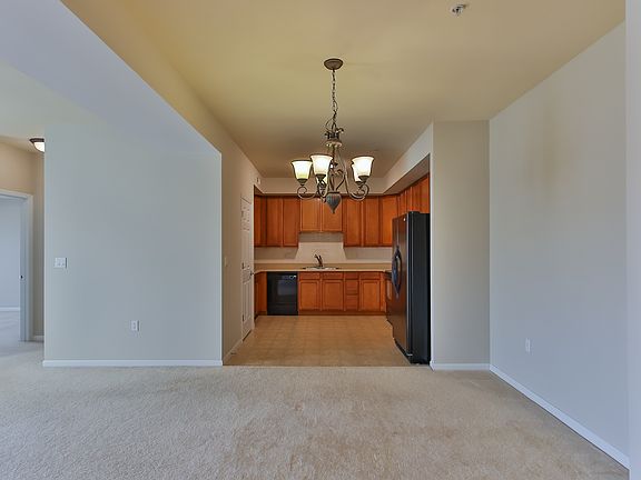 4th image of 1 Monarch Trace Ct APT 202