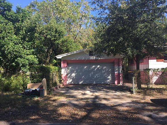 3rd image of 4305 Wilson St