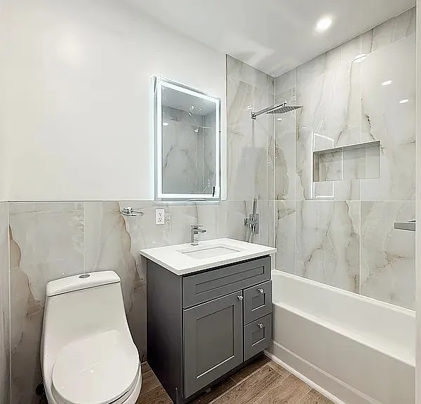 694 Rutland Rd #2 — Photo 3