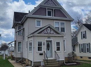 1213 Monroe St, Mendota, IL