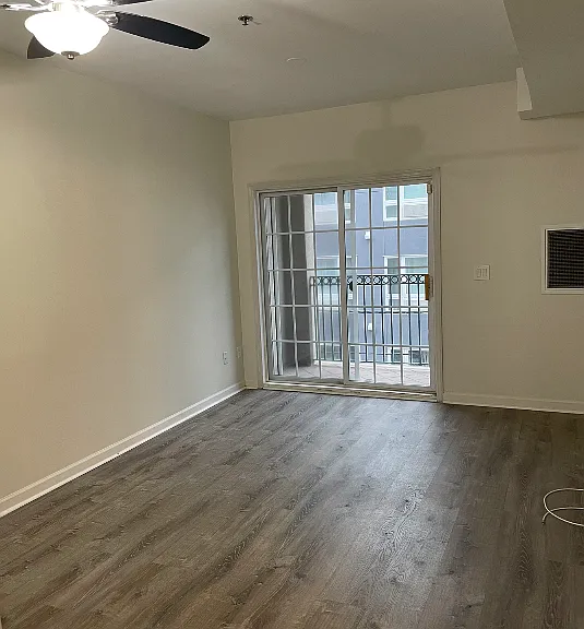 318 54th St #1L — Photo 1