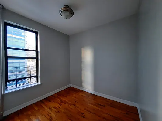 Rented by BRICK & GALO REALTY CORP | media 9