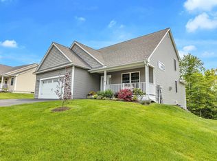 39 Pineview Dr, Candia, NH 03034