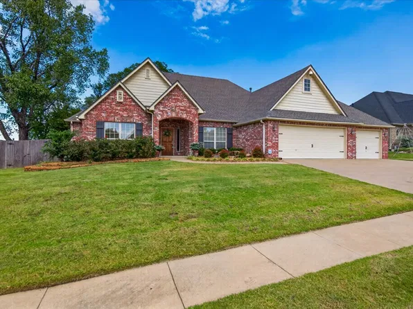 5800 Tower Ct, Bartlesville, OK 74006
