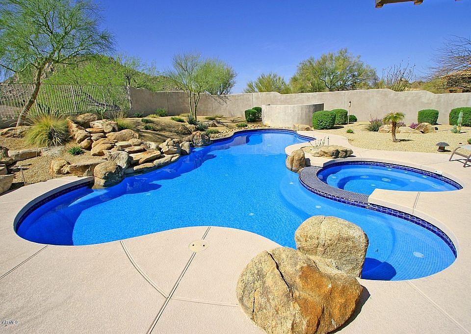 1st image of 11511 E Cavedale Dr