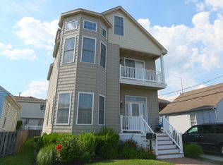 8213 Fulton Ave, Margate, NJ 08402