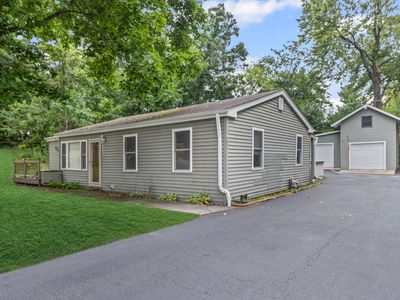 7506 Salem Rd, Wonder Lake, IL, 60097