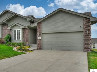 7726 S 162nd St, Omaha, NE 68136