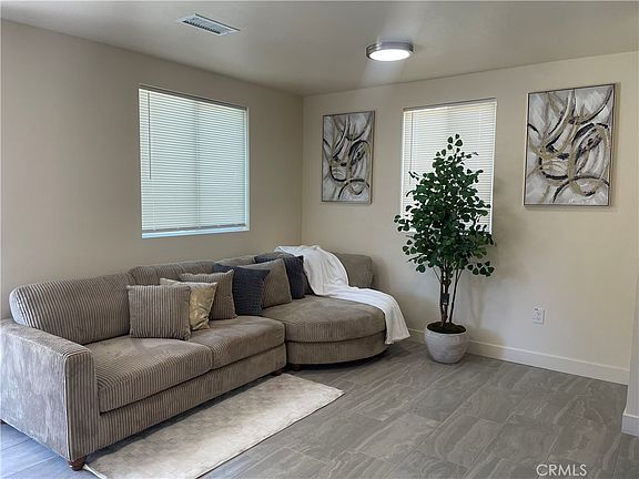 3rd image of 9500 S Spring St