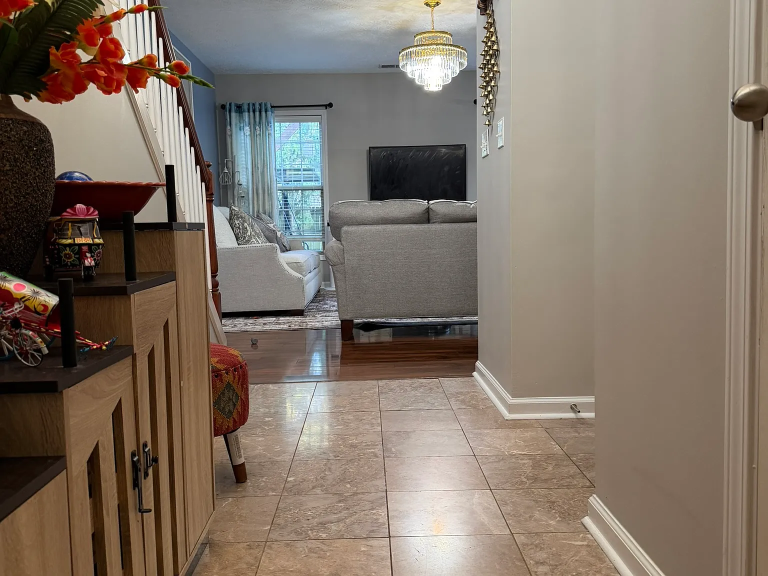 3 bed, 2.5 bath, 1846 sqft, $2,200 — Photo 3