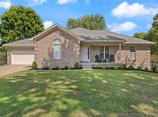 103 Arbor Court, Sellersburg, IN 47172