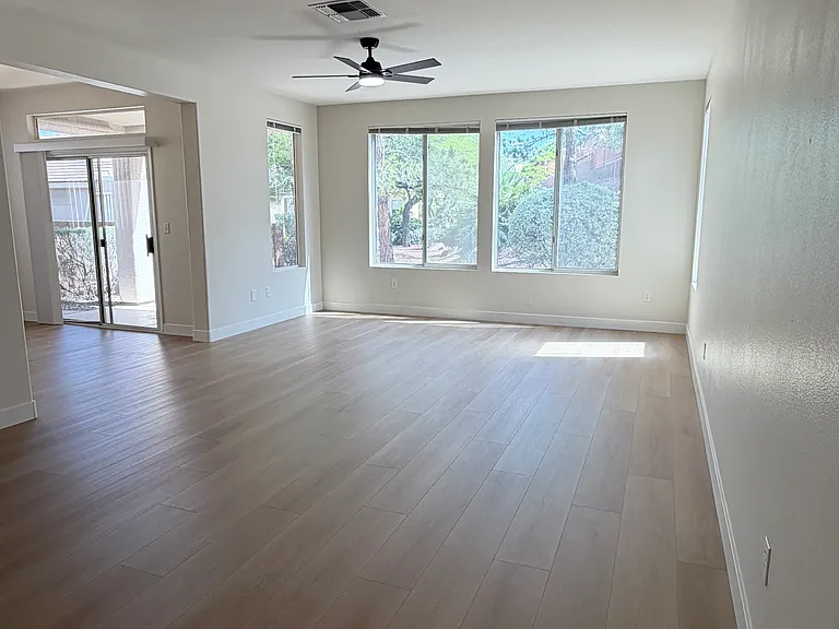 2021 Poppywood Ave — Photo 4