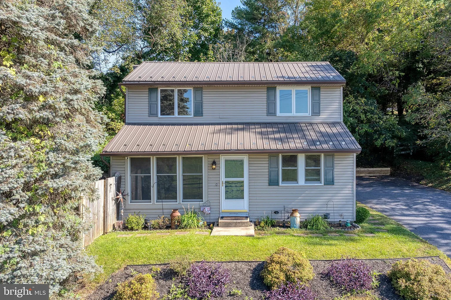 1055 Lampeter Rd photo 1
