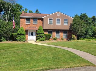 5061 Northlawn Cir, Murrysville, PA 15668