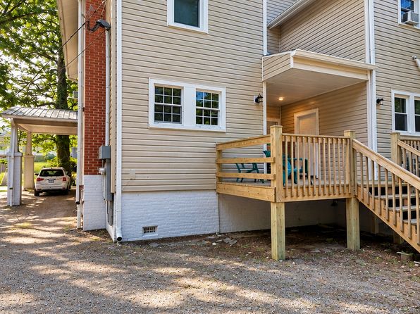 708 D St #1E