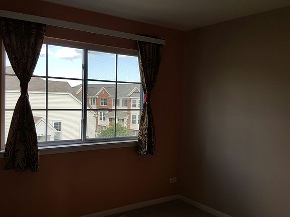 2nd image of 1654 Dogwood Ln