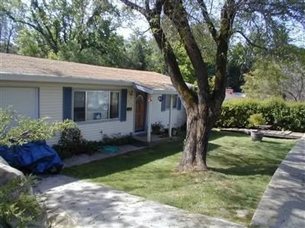 446 Finley St, Auburn, CA 95603