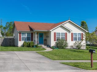 1605 Hannah Dr, Lawrenceburg, KY 40342