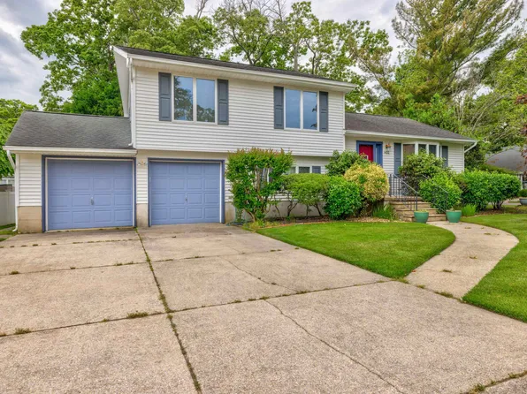 400 Chatam Dr, Cape May, NJ 08204
