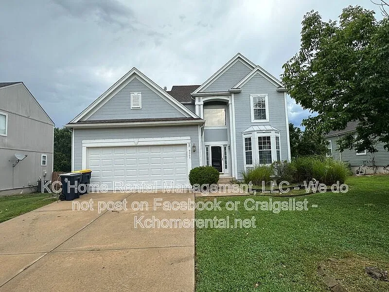 4 bed, 3.0 bath, 2547 sqft, $2,495 — Photo 1