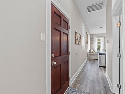 4725 Worth St, Dallas, TX, 75246