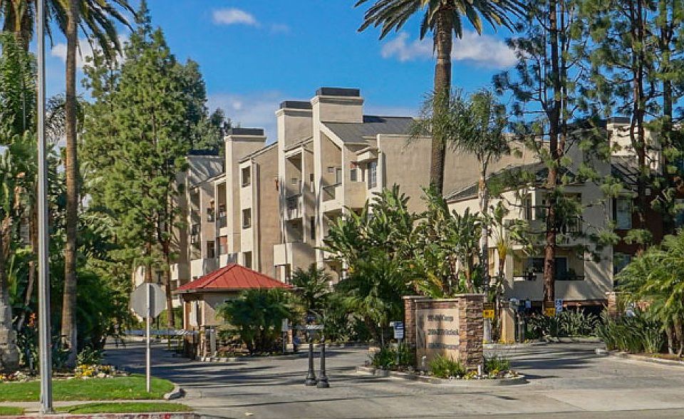 1st image of 5515 Canoga Ave APT 222