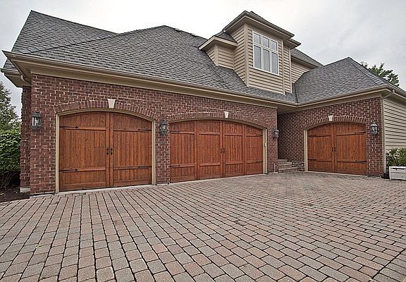 2nd image of 3460 White Eagle Dr