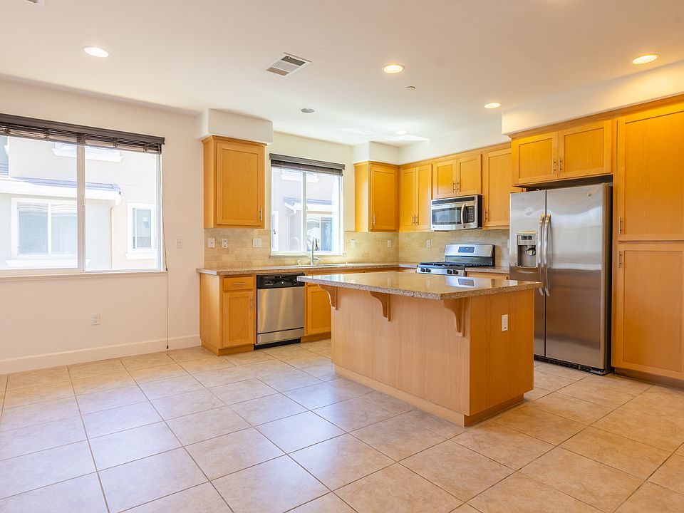 1st image of 1673 Lee Way