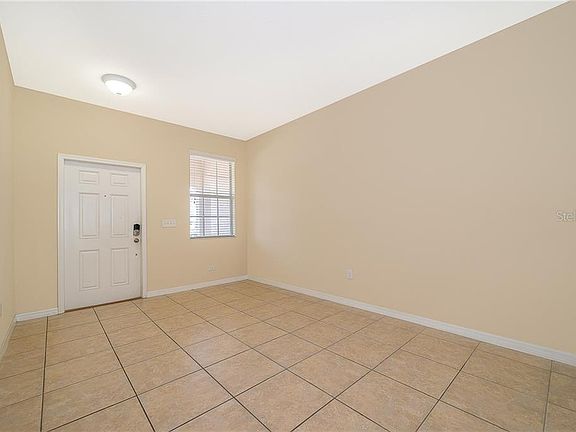 3rd image of 10803 Savannah Landing Cir