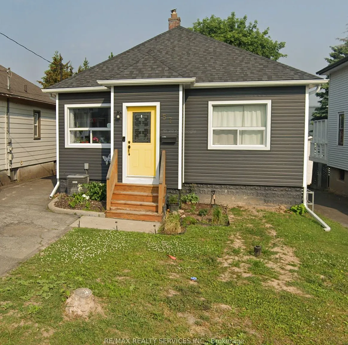 5 bed, $2,600 — Photo 1