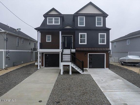 3rd image of 16 W Raritan Drive