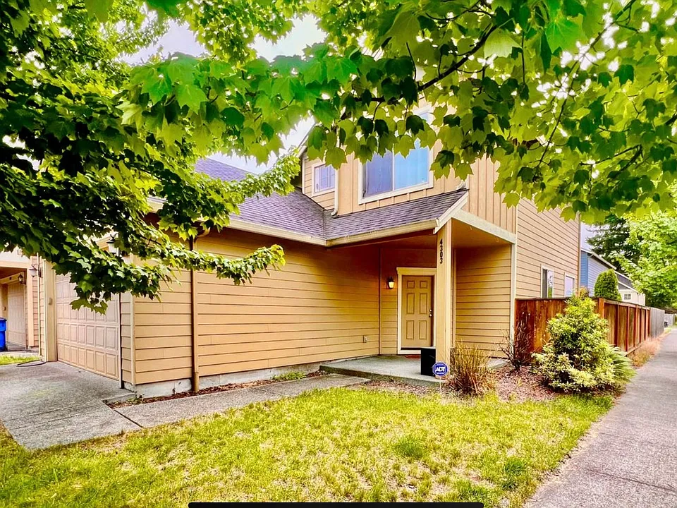4303 NE 136th Ave