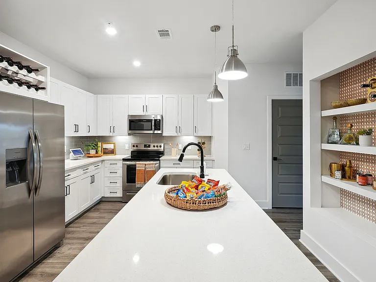 Solay Horizon West — Photo 73