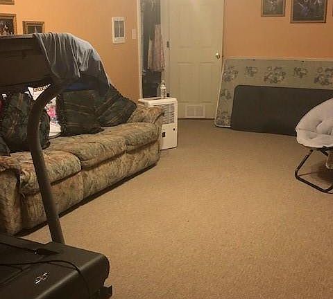 5th image of 284 Halehaven Dr