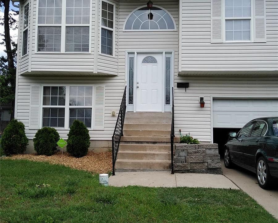 1st image of 11087 Gertrude Ave