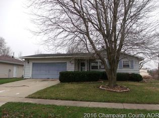 2312 E Country Squire Dr, Urbana, IL 61802