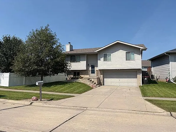 6623 N 13th St, Lincoln, NE 68521