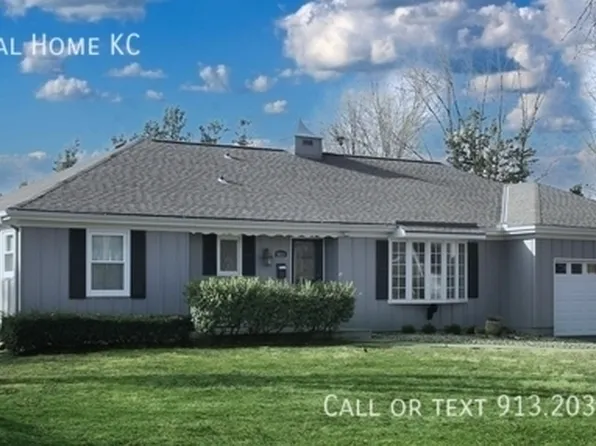 5521 W 98th Pl, Overland Park, KS 66207