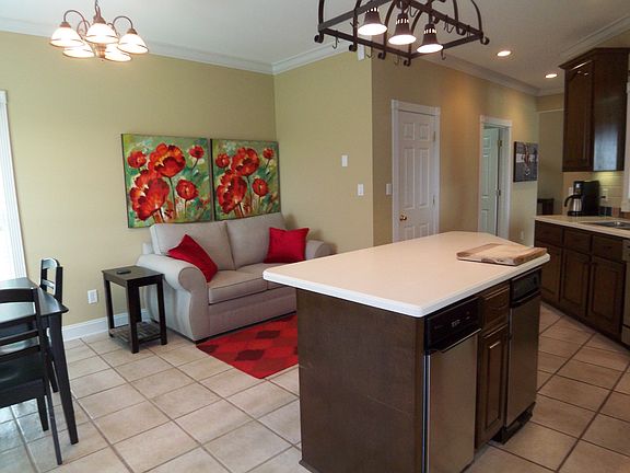 5th image of 2015 Southwind Cv