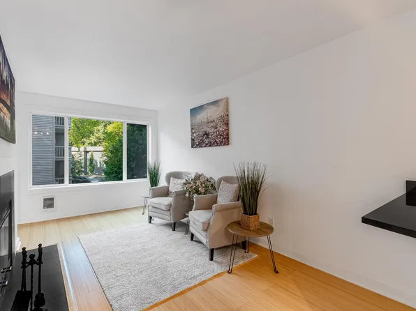 840 NE 125th St, Seattle, WA