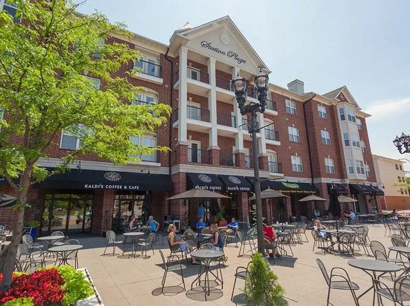 Kirkwood Station Plaza Apartments | 141 E Madison Ave, Saint Louis, MO