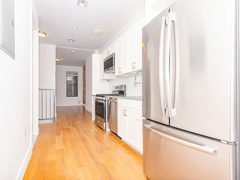 1st image of 253 Stanhope St #1RX